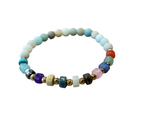 Dames armband Amazoniet mat 6 mm met spacers