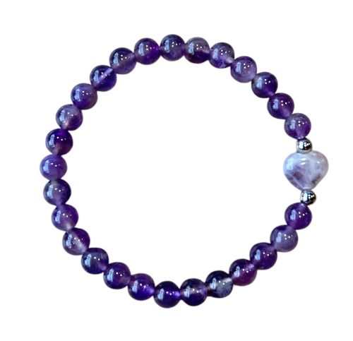 Dames armband Amethist 6 mm met hart kraal