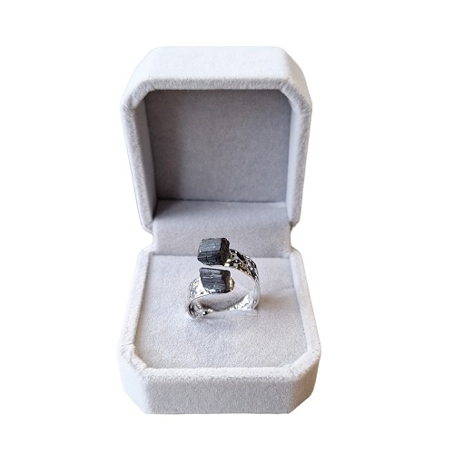 Dames ring met Toermalijn