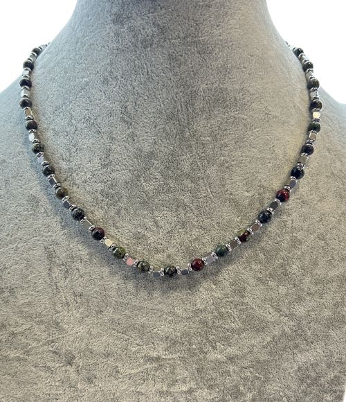 Natuurstenen ketting Draken Bloed Jaspis