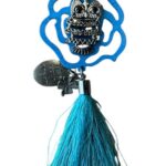 Uil met licht blauwe kwast
