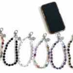 Telefoonkoord met multicolor natuursteen kralen